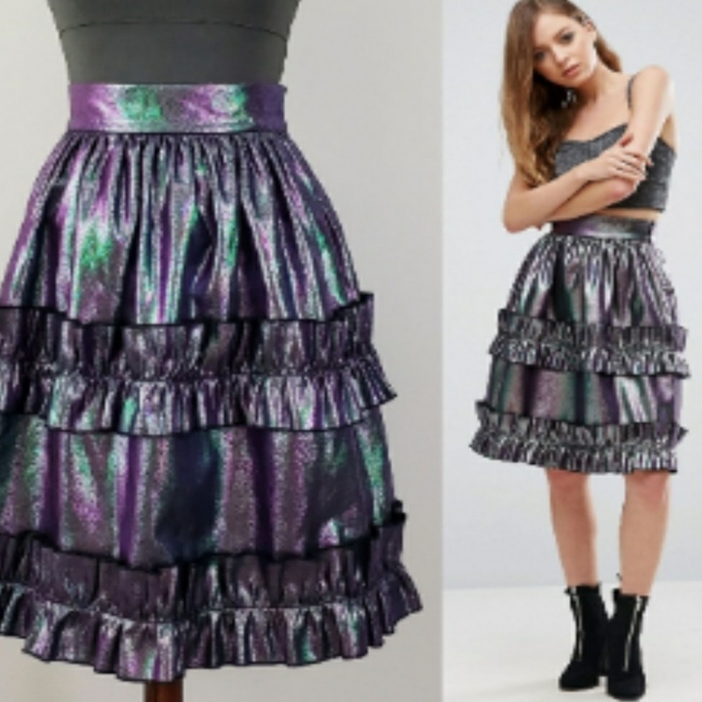 ASOS metallic prom skirt with ruffle details. Used like New. Sz 4